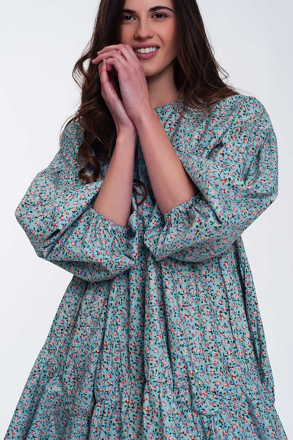 Robe babydoll courte à manches bouffantes et ourlet à basque - Motif fleuri