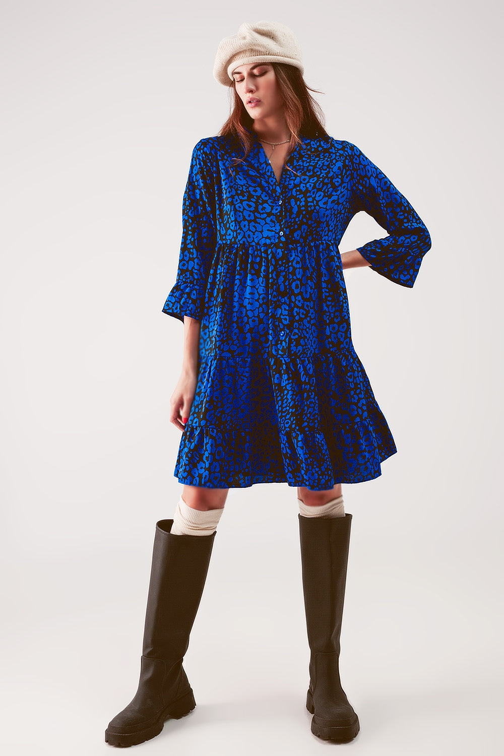 Q2 Robe babydoll courte bleu à volants étagés et imprimé animal