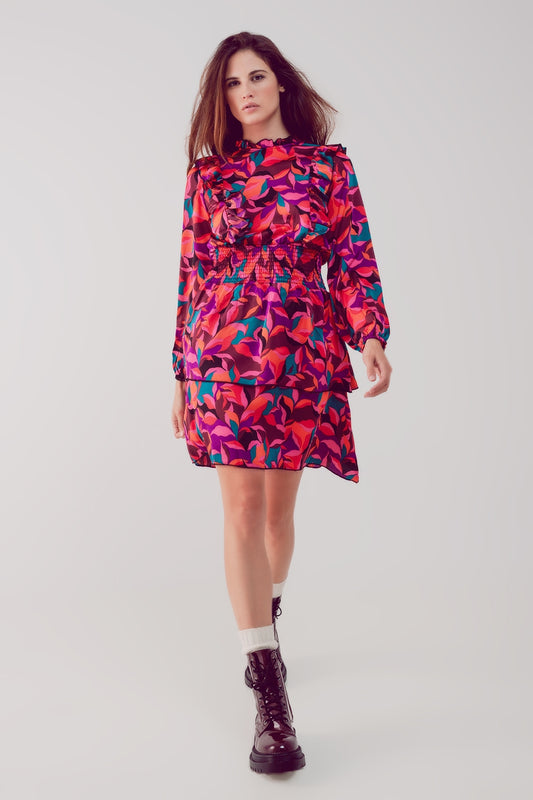 Q2 Robe courte à volants étagés et imprimé fleuri fucshia