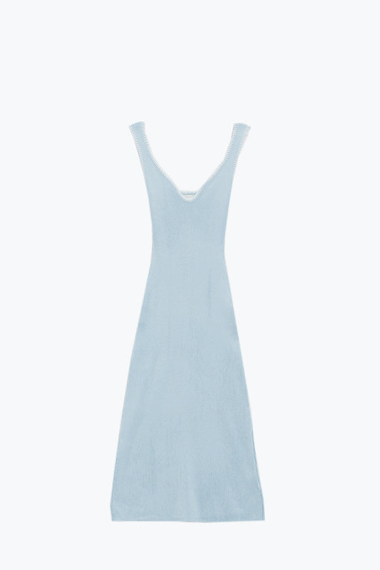 Q2 Robe d'été en maille près du corps en bleu clair avec bordures blanches