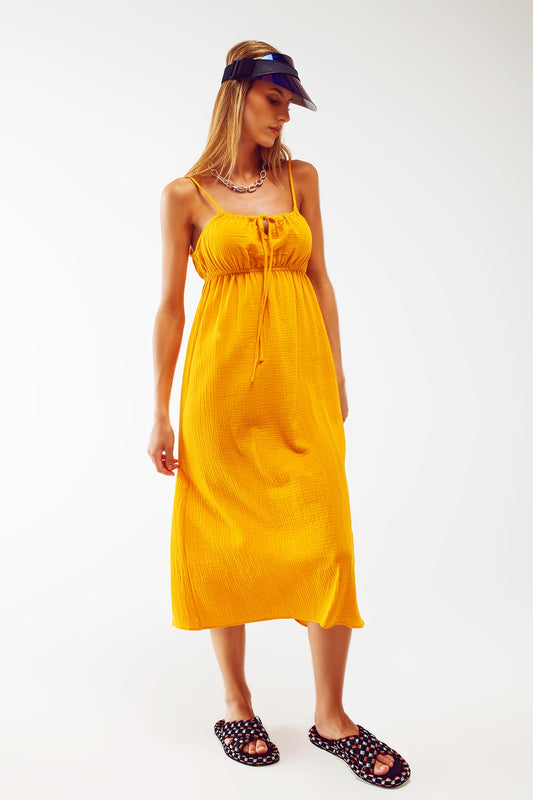 Q2 Robe d'été longue jaune à bretelles et taille froncée