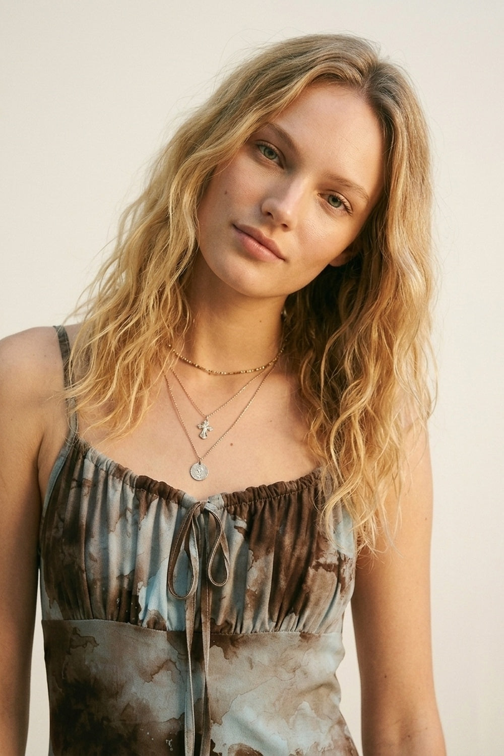 Robe Longue à Bretelles Bleu Tie-Dye avec Bretelles Réglables