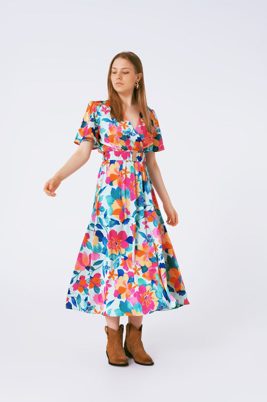 Q2 robe longue ceinturée en satin doux avec imprimé fleuri