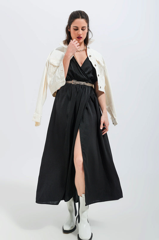 Q2 Robe longue en satin à manches courtes en noire