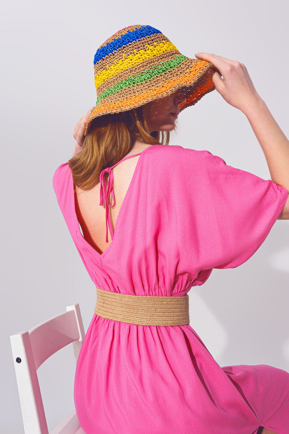 Q2 robe longue et cintree a la taille rose