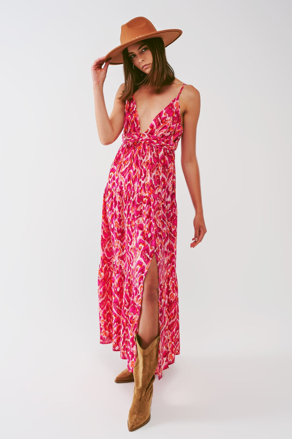 Robe longue imprimée fleurie avec décolleté en V en rose