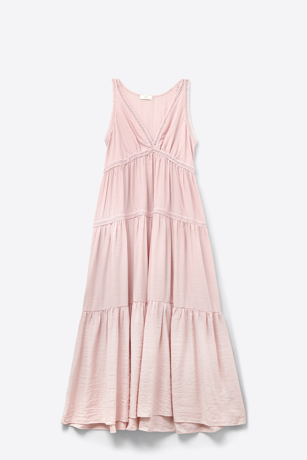 Robe longue rose avec détails en dentelle et style boho