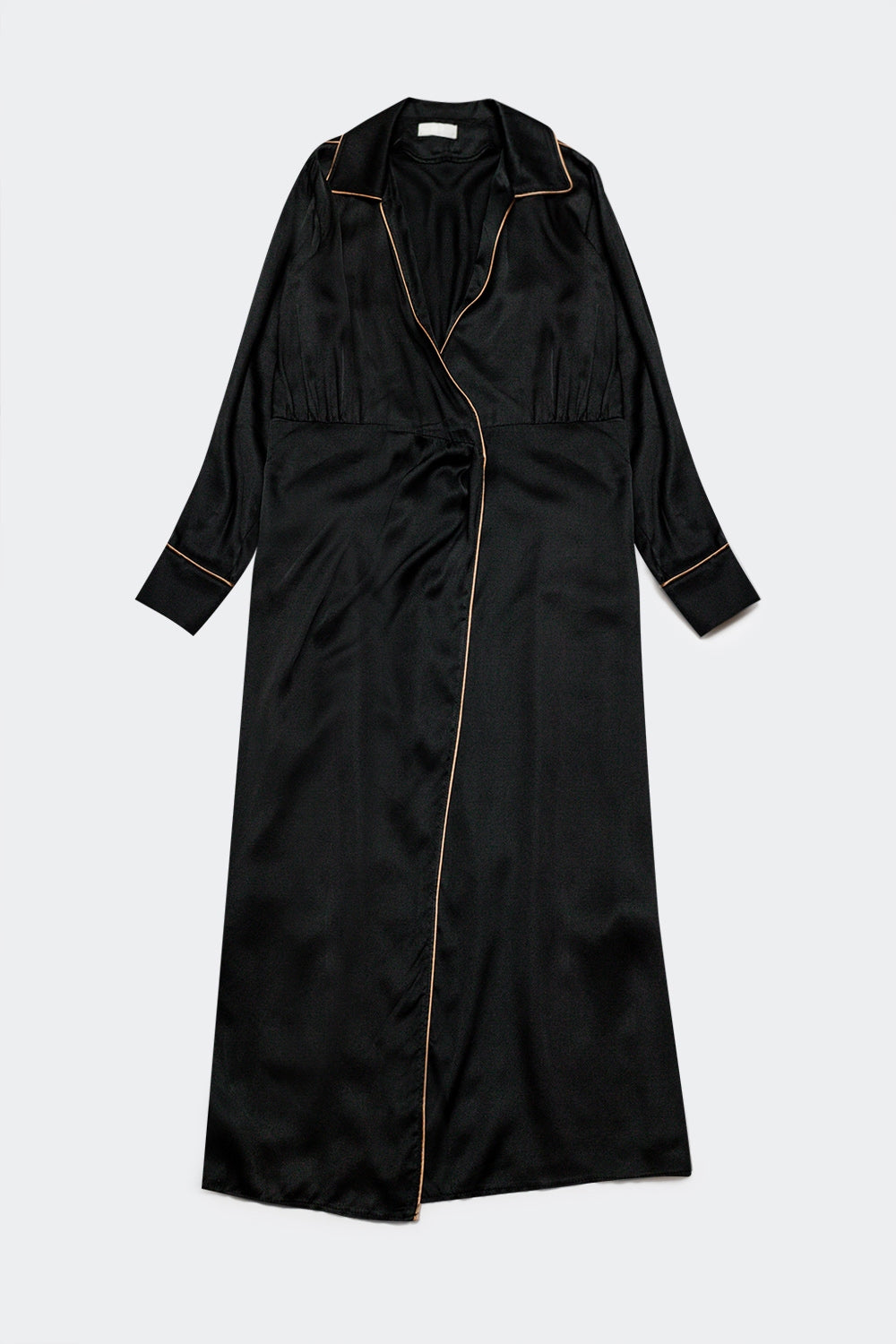 Q2 Robe portefeuille longue en satin Noir