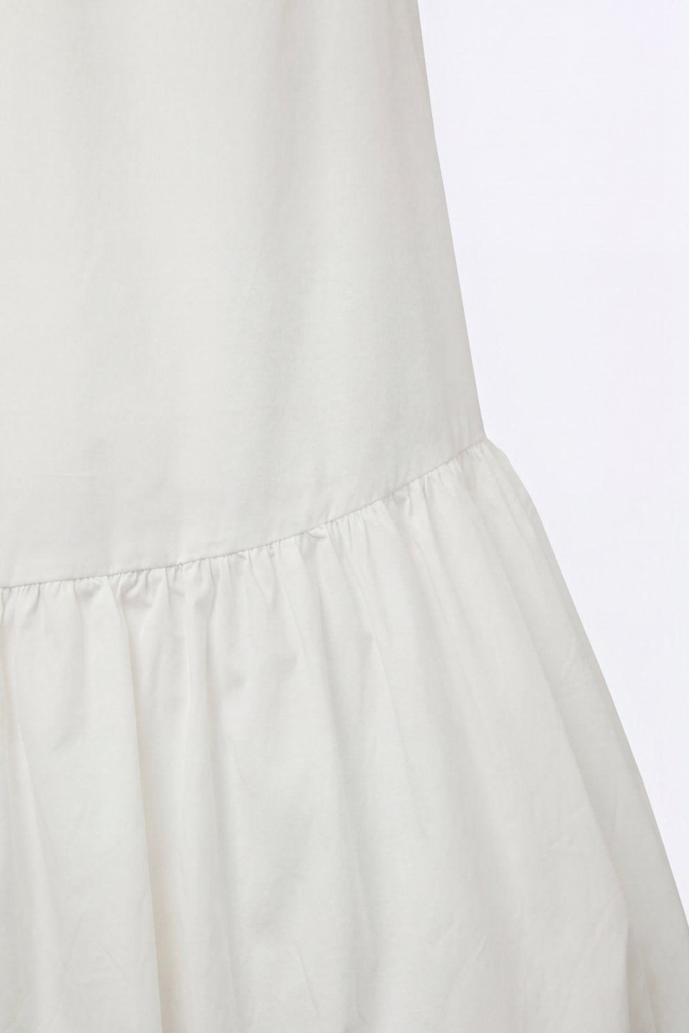 Robe sans manches en popeline blanche avec ourlet style ballon