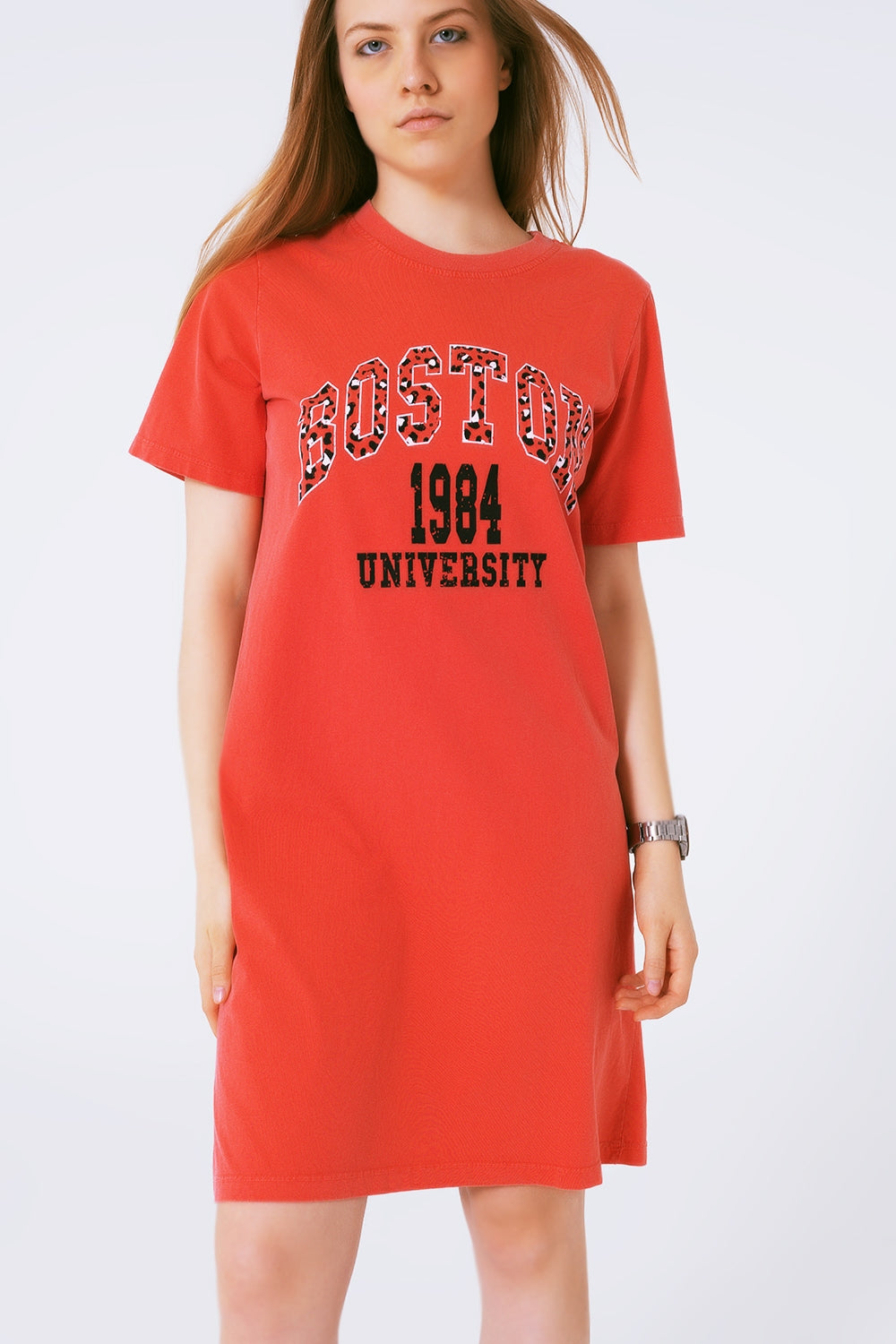Robe t-shirt midi rouge Boston 1984 Université