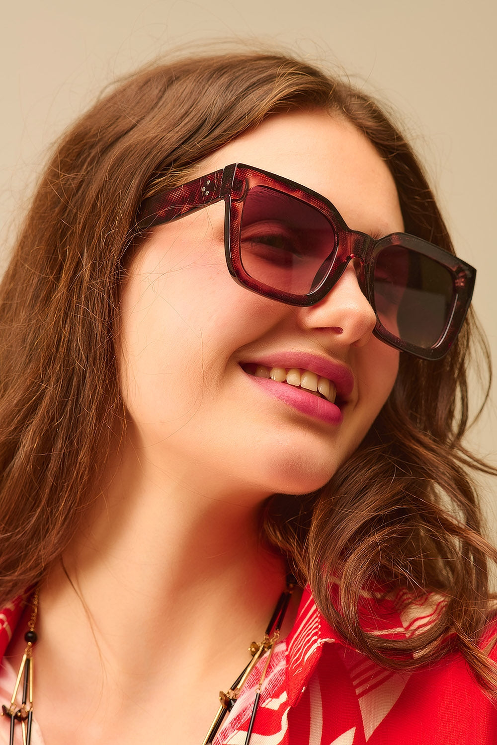 shaded brown Lunettes de soleil carrées surdimensionnées