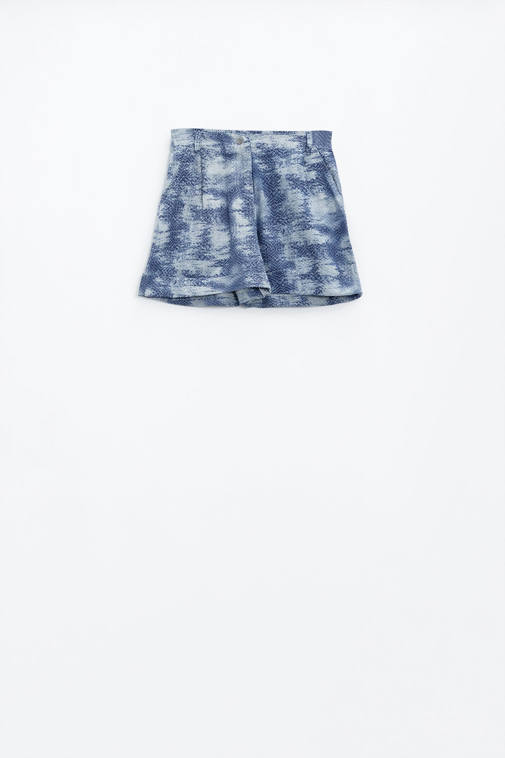 Short en Tie Dye bleu avec poches avant et arrière
