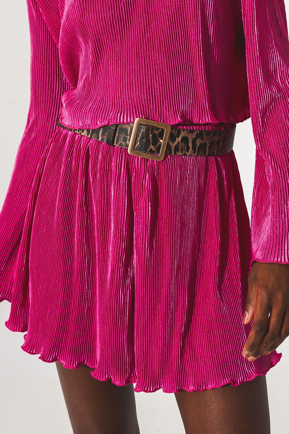 Short plissé en fuschia