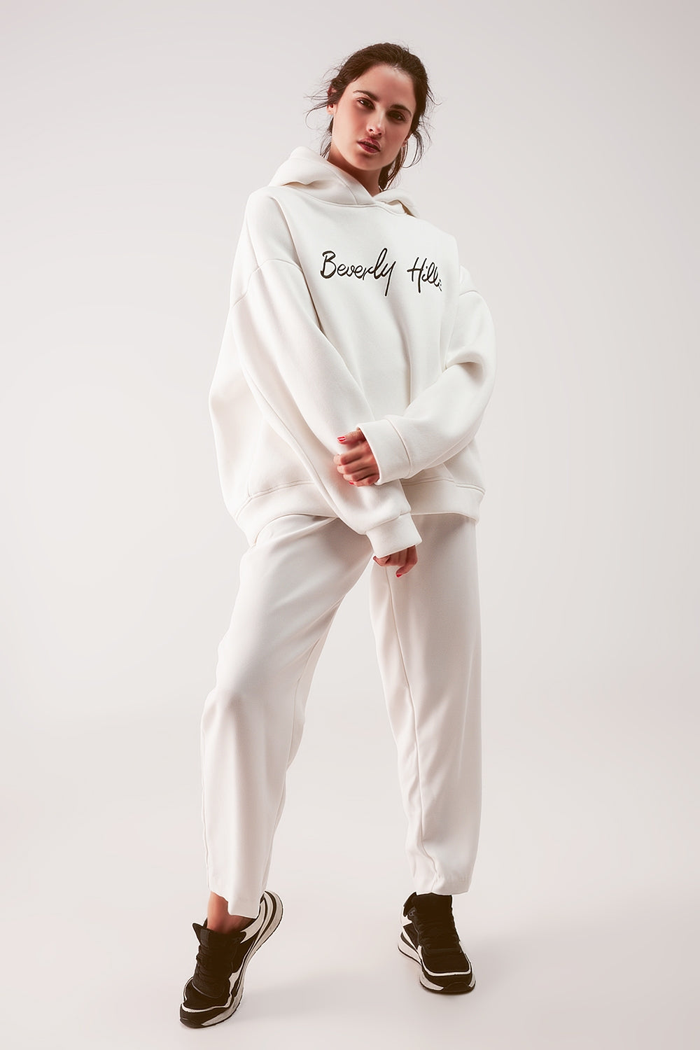 Sweat à capuche oversize style boyfriend crème