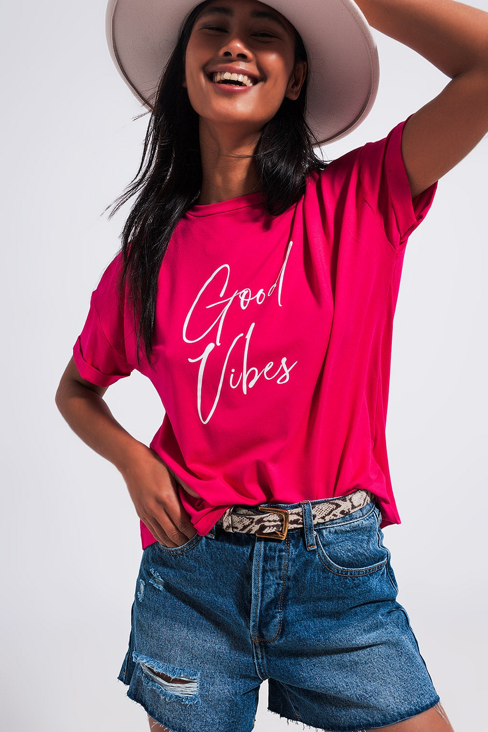 Q2 T shirt à inscription Good Vibes fuchsia