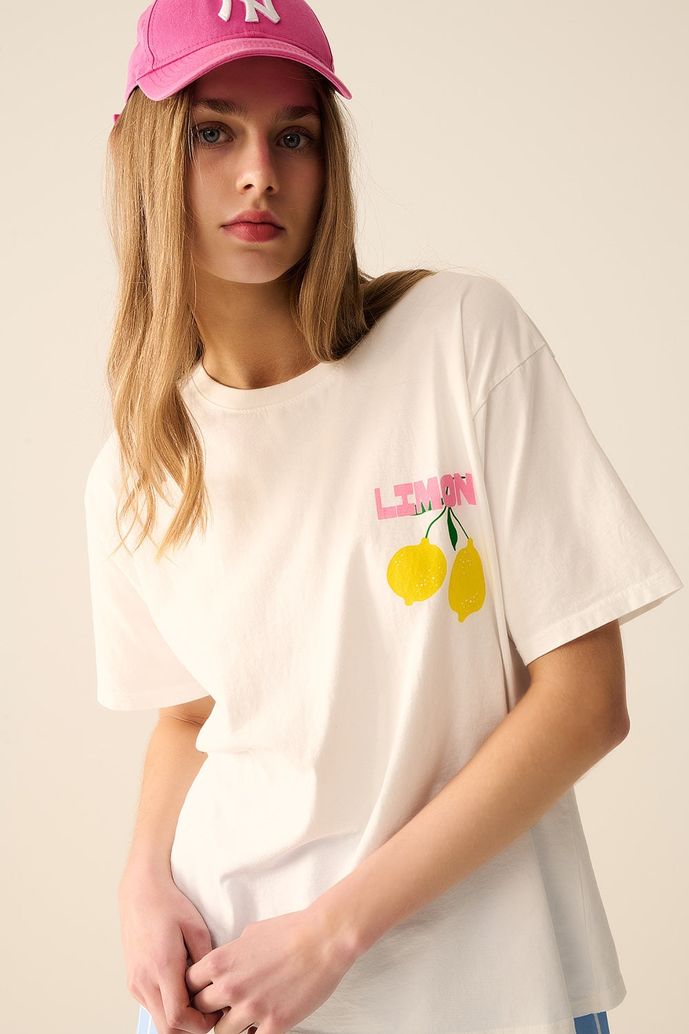 t-shirt blanc décontracté avec imprimé citron