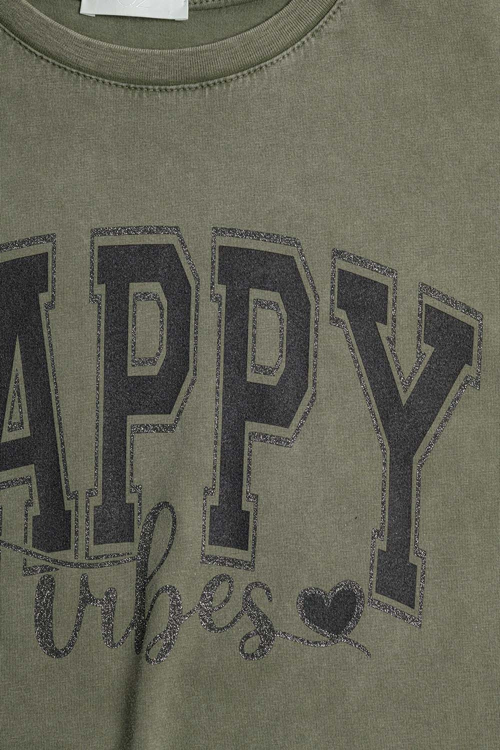 T-shirt décontracté graphique Happy Vibes vert kaki délavé