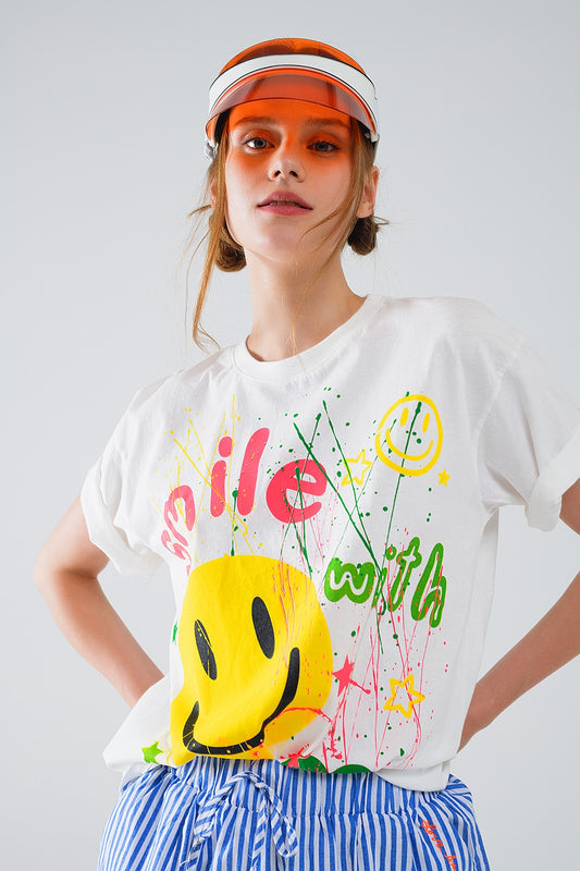 Q2 T-shirt graphique avec texte Smile with me en blanc