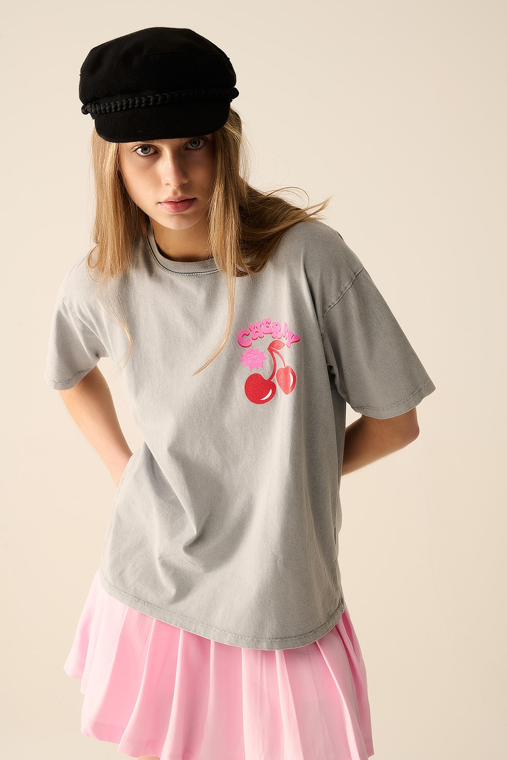 T-shirt gris avec logo Cerise et lettres