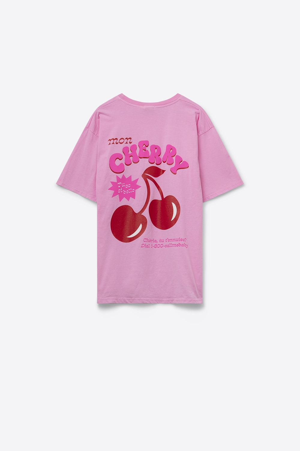 T-shirt rose avec cerise dans le logo et les lettres