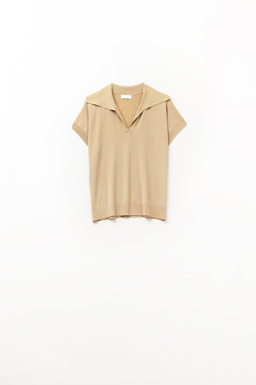 Q2 Top à manches courtes de type polo en tricot fin camel