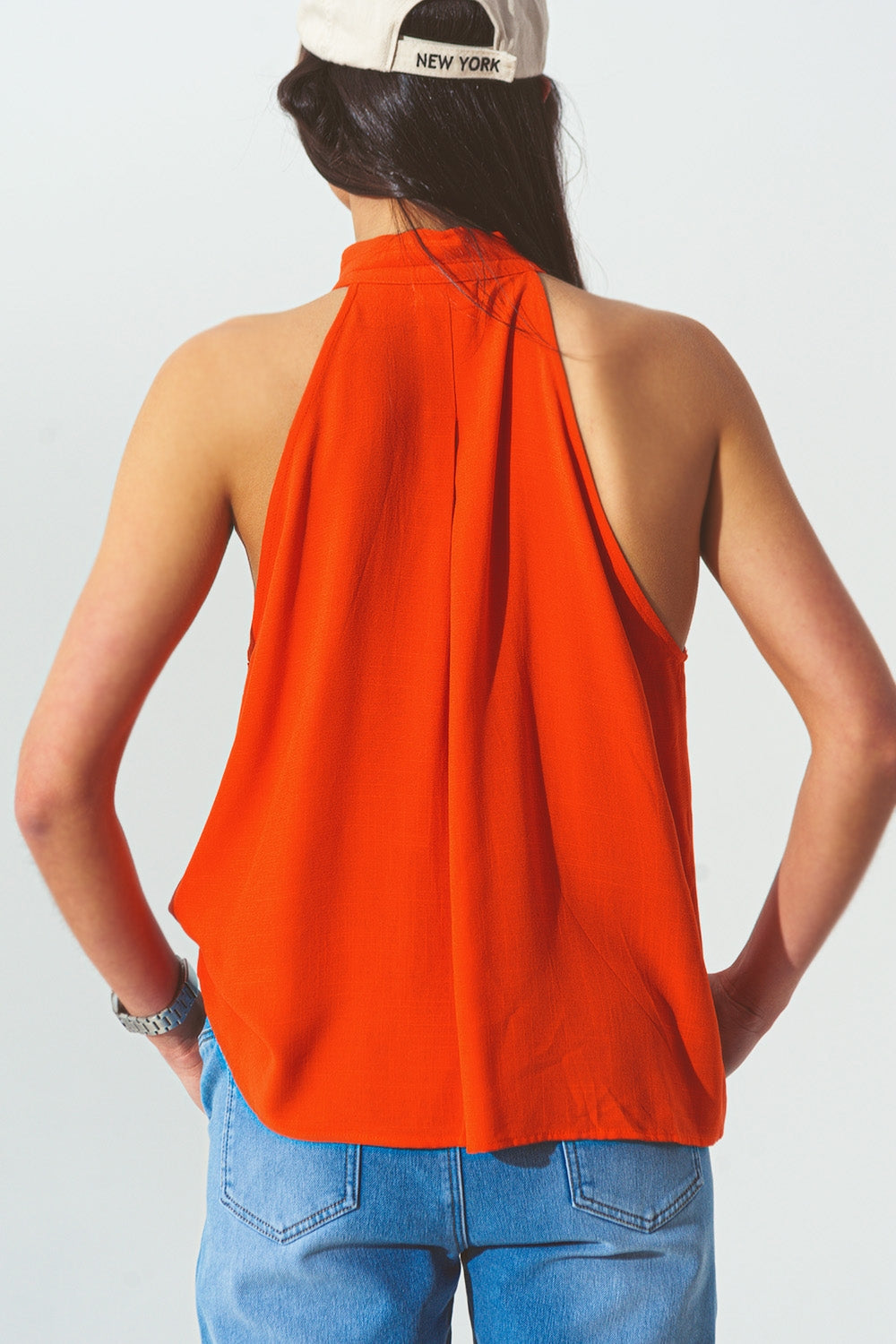 Top Dos nu avec Détails de Boutons en Orange