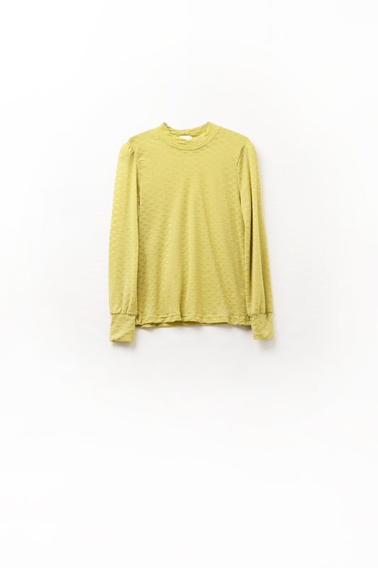 Q2 top en dentelle verte avec col montant et détails des poignets