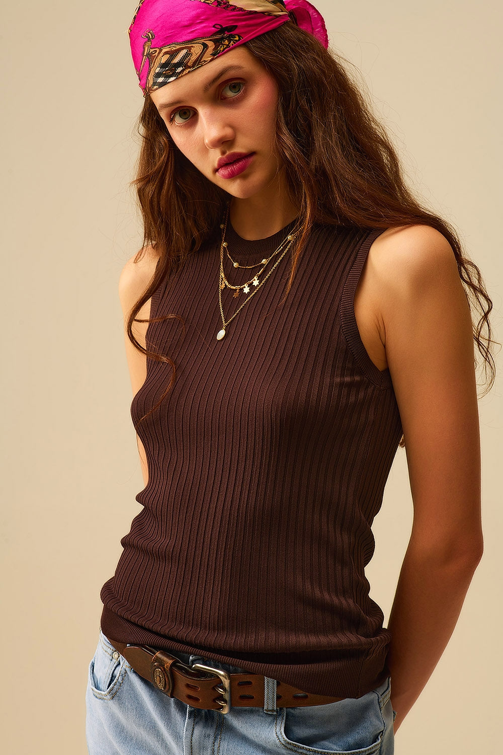 Top en tricot ˆ manches c™telées marron