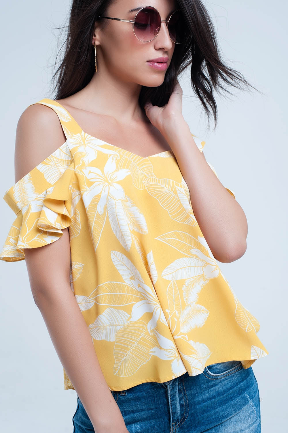 Q2 Top fleur jaune et volants