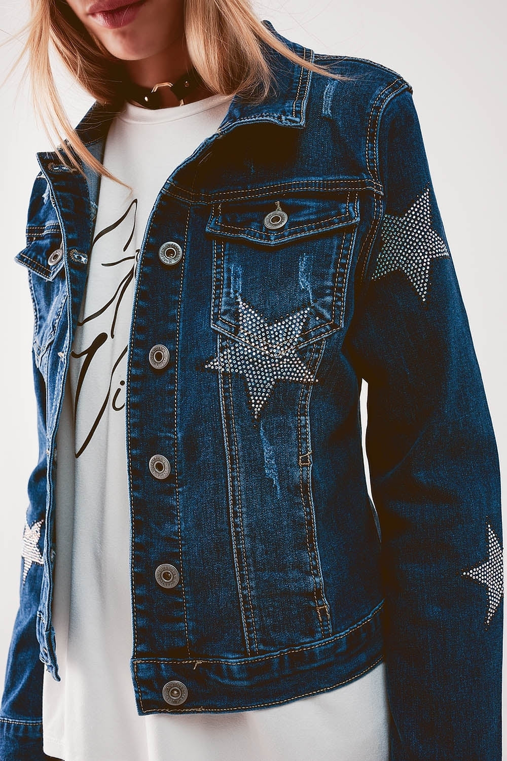 Veste en denim avec embellissement étoilé en midwash