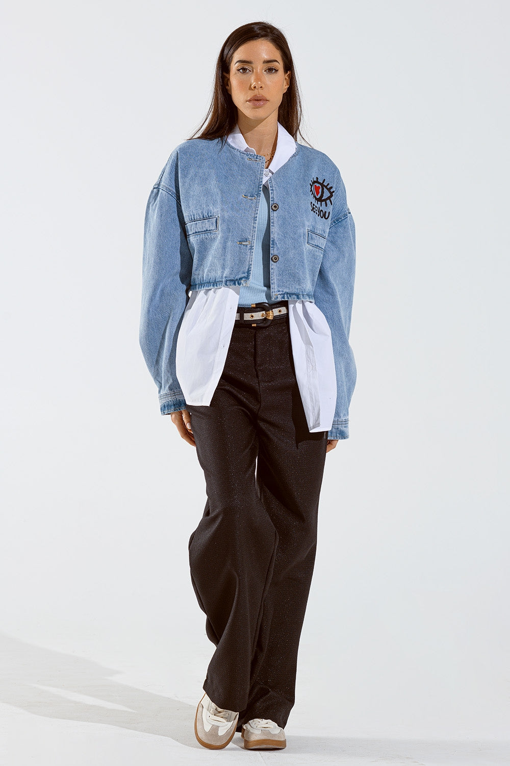 Veste en denim courte avec imprimé peint à la main sur le devant et dans le dos