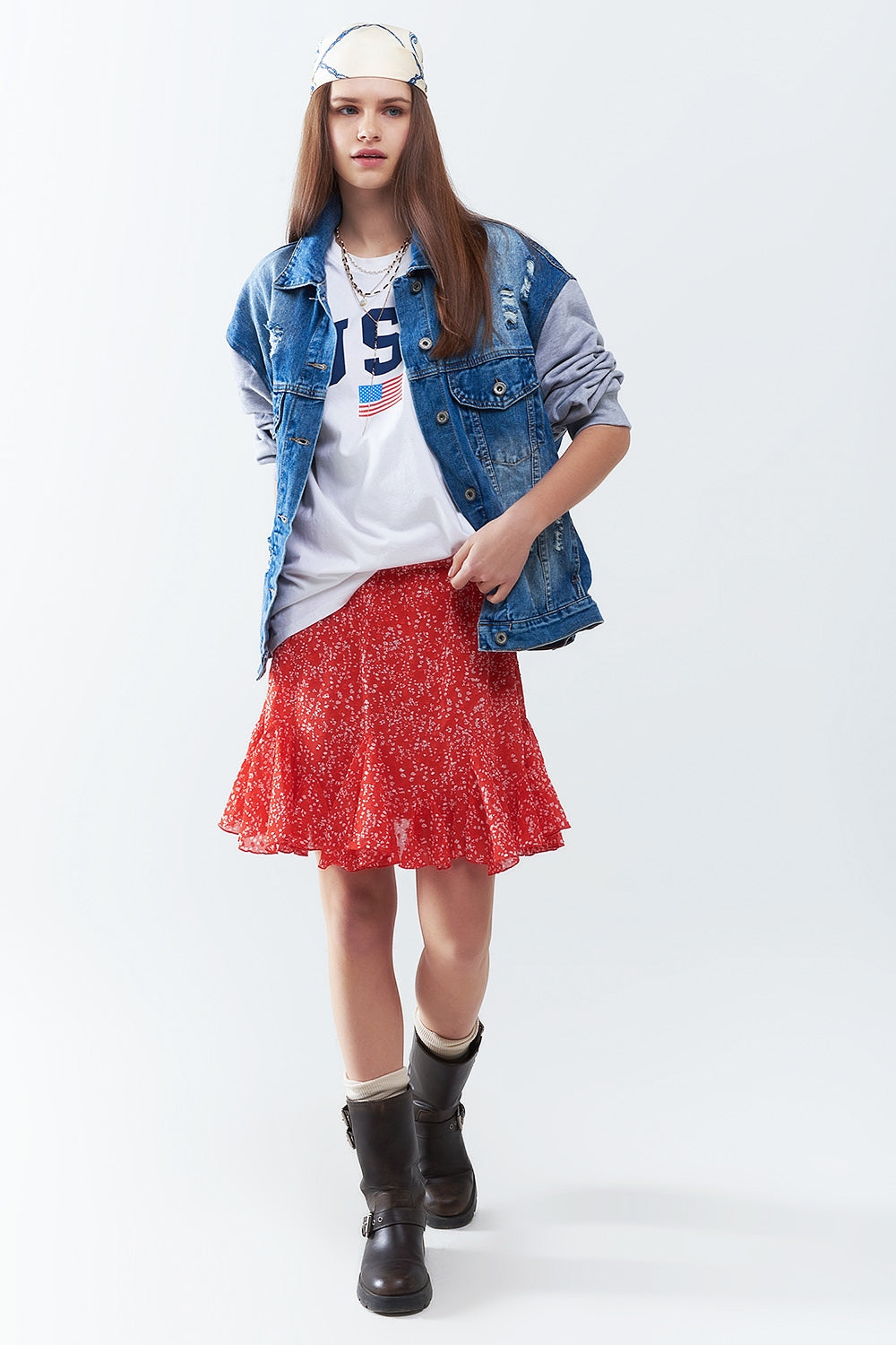 Veste en jean avec manches en tissu jogging