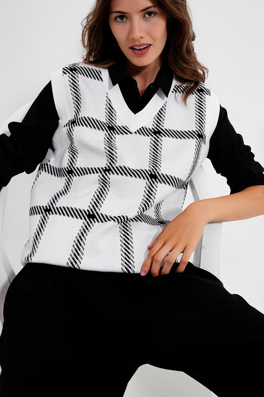 Q2 Veste en tricot avec de grandes hachures croisées